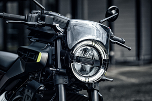 HEADLIGHT PROTECTION