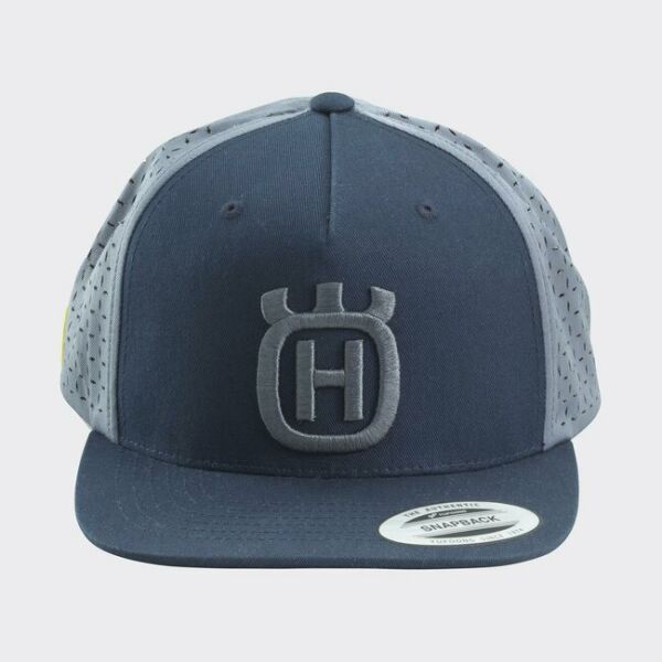 AUTHENTIC FLAT CAP